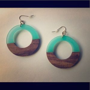 💰3/$20💰Turquoise and Wood Circle Earrings